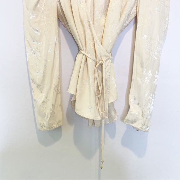 Veronica Beard Ivory Eden Wrap Tie Front Long Sleeve Puff Shoulder Blouse 4 - Picture 4 of 12
